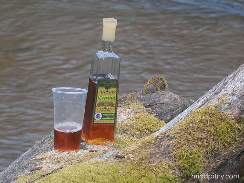 Midus Jurate - miód jabłkowy